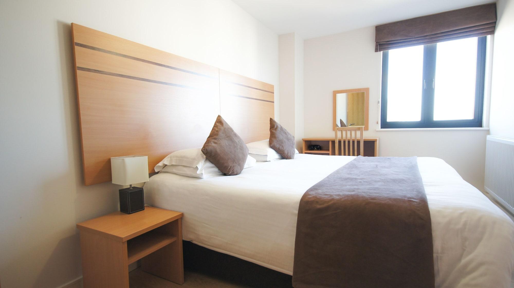 Crompton House Apartments Edgware Ngoại thất bức ảnh