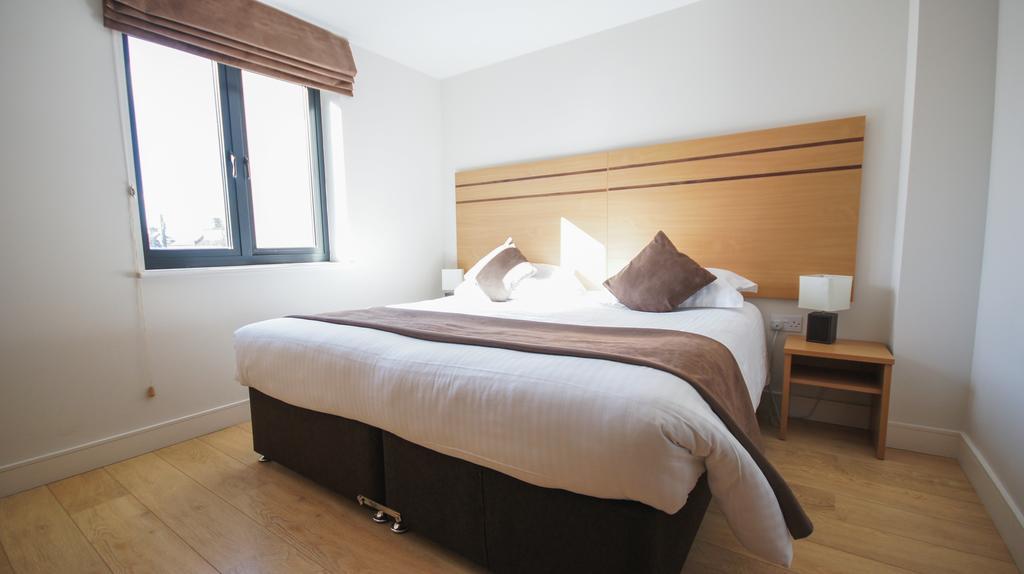 Crompton House Apartments Edgware Ngoại thất bức ảnh